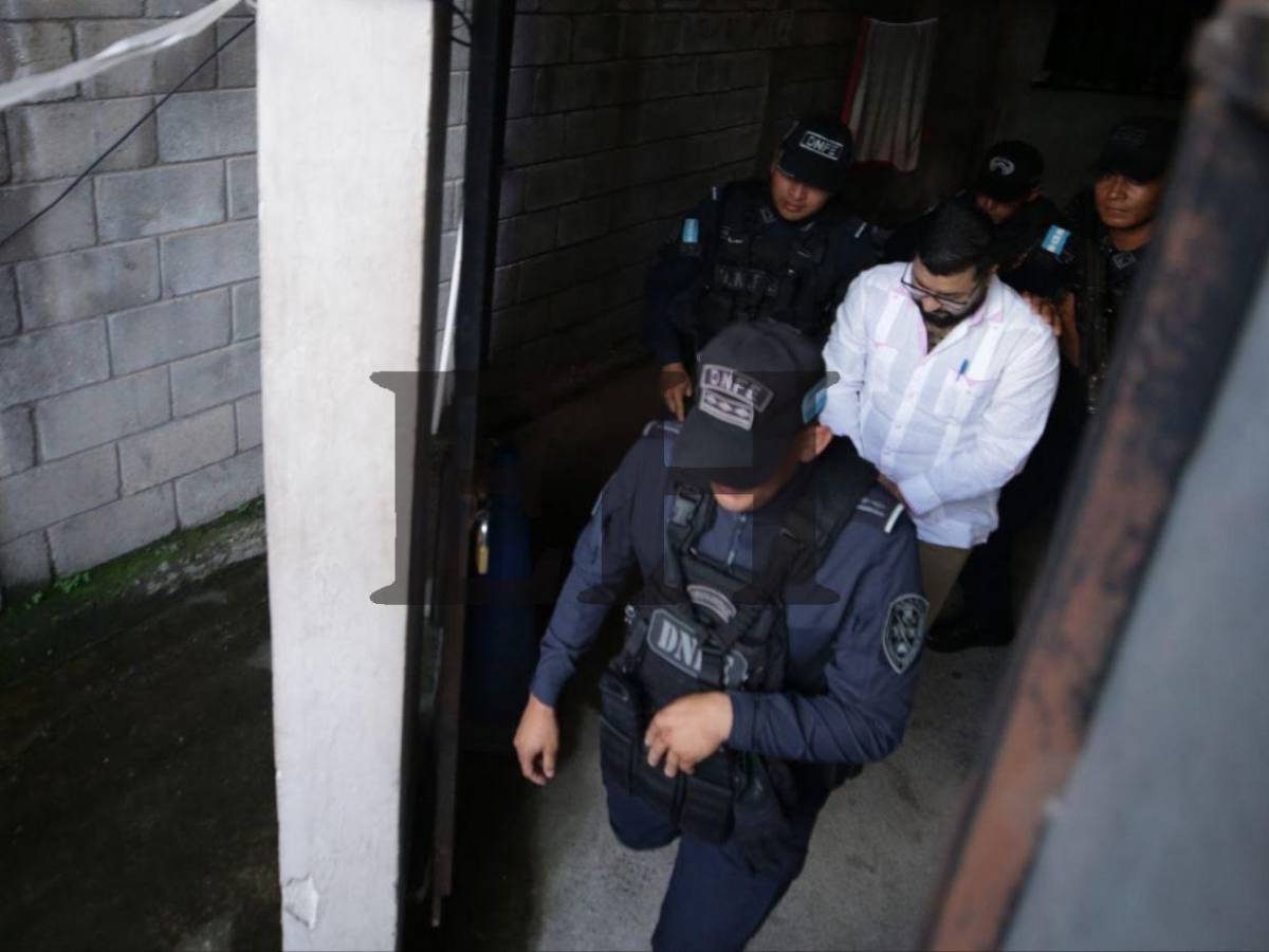 Marco Vallecillo regresa a los Cobras, tras primer día de juicio