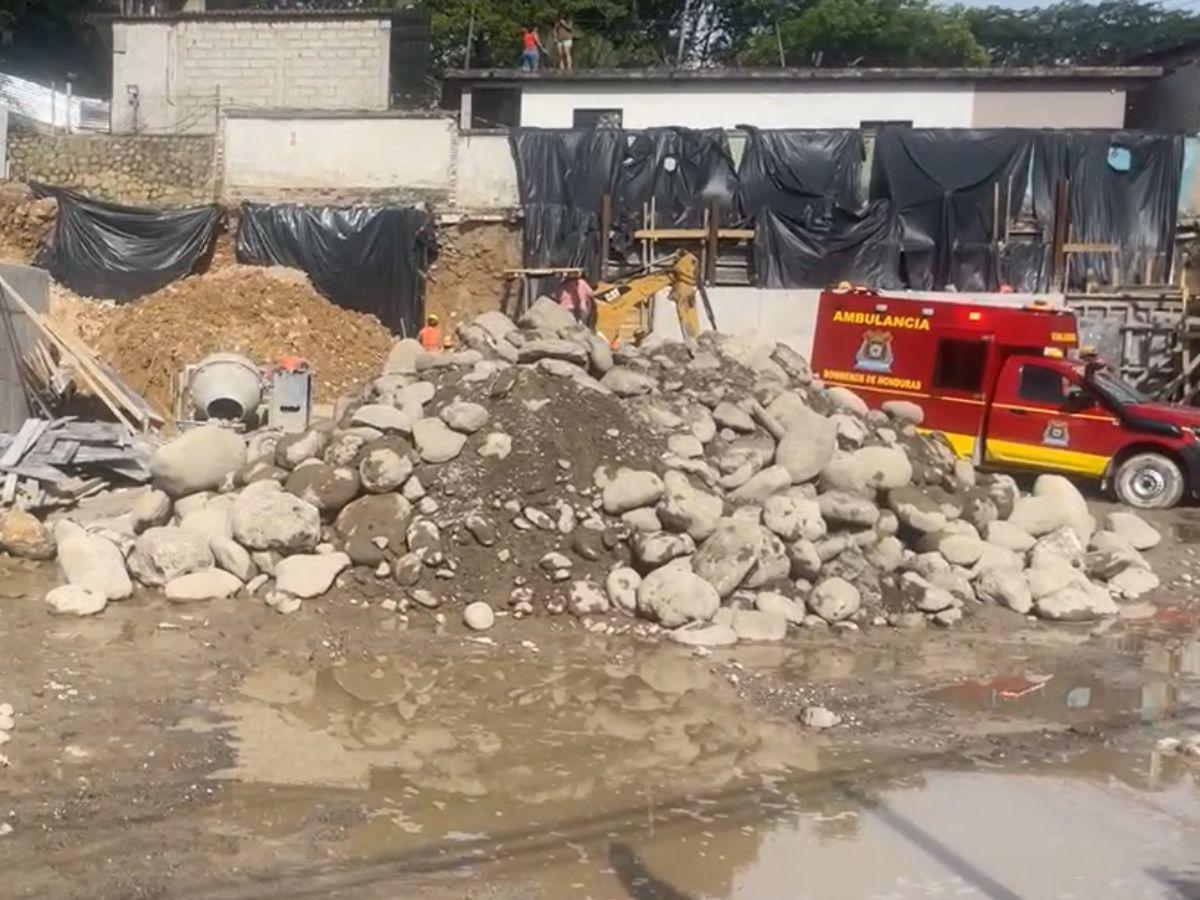 Soterradas quedaron tres personas en Gracias, Lempira: se confirma la muerte de un obrero