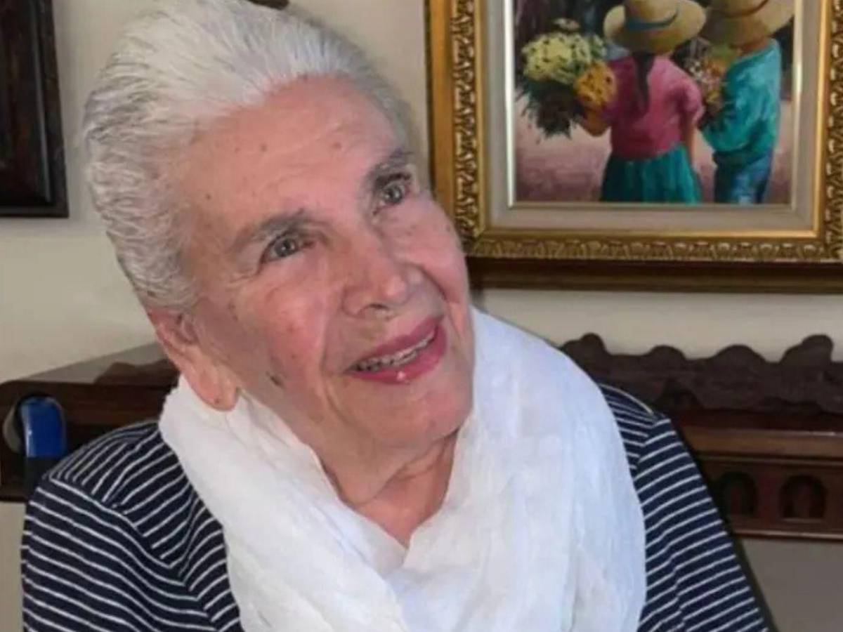 En fotos: la elegancia y calidez definieron a la ex primera dama Bessy Watson de Reina