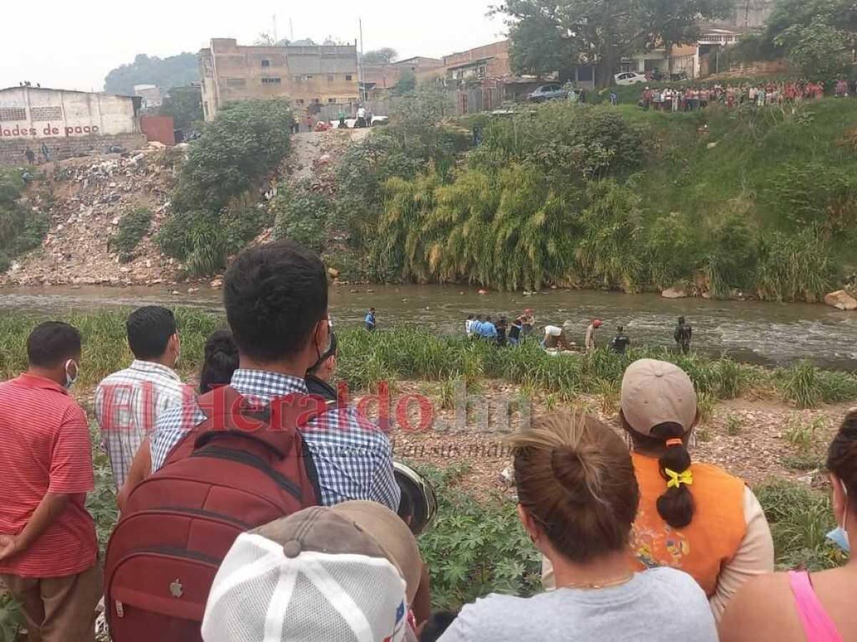 Rescatan cadáver de hombre que flotaba en río Choluteca