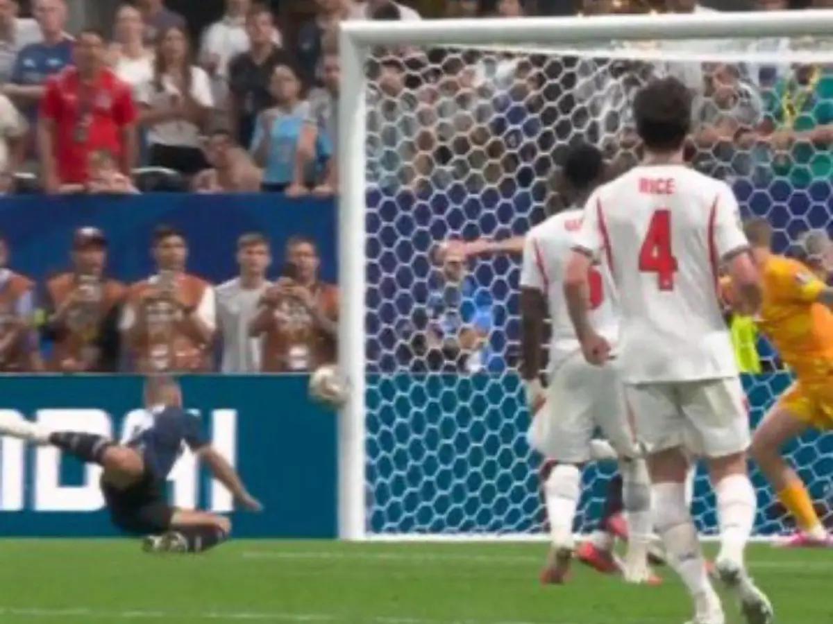 VAR perdonó a Argentina, festejo de Messi, manotazo y burla de Bellingham que se tuvo que tragar