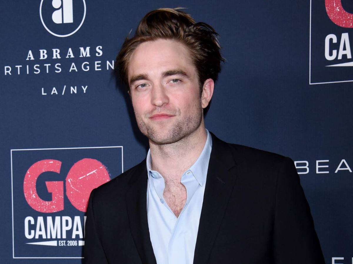 Robert Pattinson revela lo que vivió tras Harry Potter: Me la pasaba tocando en bares