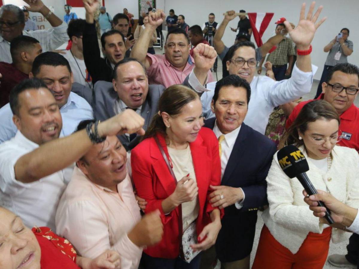 ¡Algarabía! Liberales celebran que Salvador Nasralla está remontando en nueva actualización del CNE