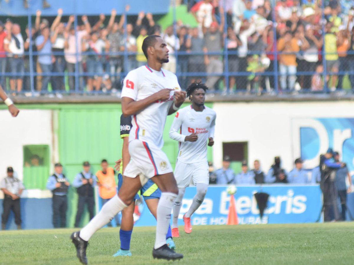 Jerry Bengtson: “Lo importante es que no se perdió, llevamos una buena ventaja”