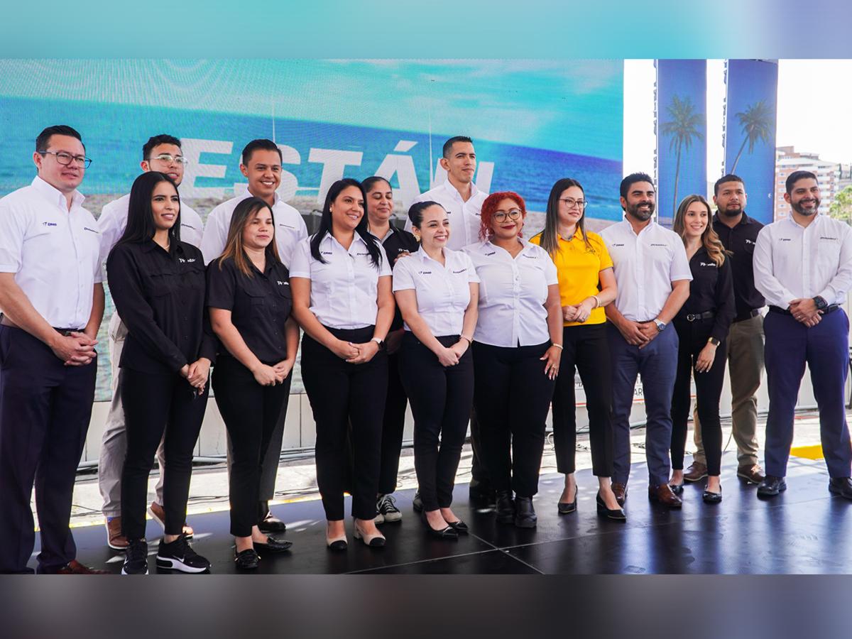 El evento de lanzamiento de la campaña de verano contó con la participación de los colaboradores de Estaciones de servicio Uno y tiendas Pronto.