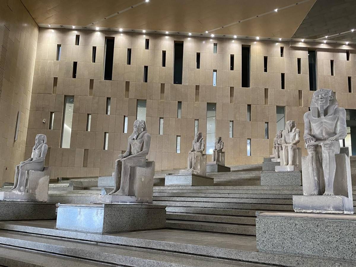Así es el Gran Museo Egipcio, la 'cuarta pirámide', que hoy abrió sus puertas