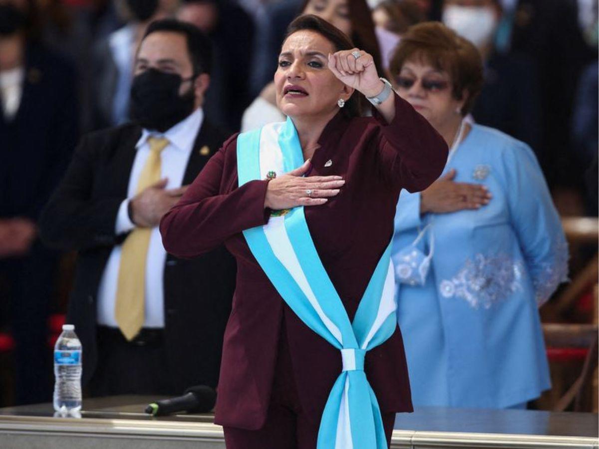 ¿Cuál es el detalle especial que lleva la banda presidencial de Nasry Asfura?