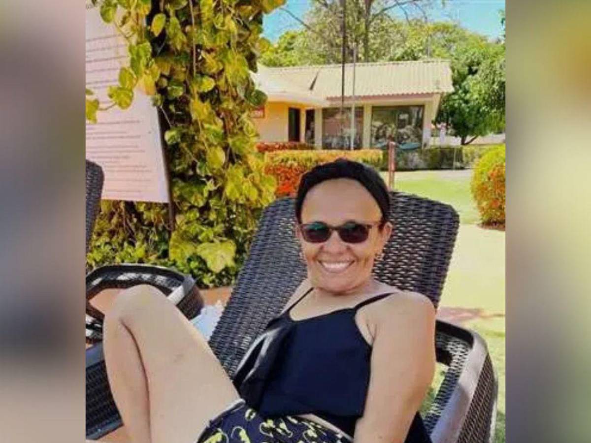 Hallan a una madre enterrada en su patio en Costa Rica; su hijo es el principal sospechoso