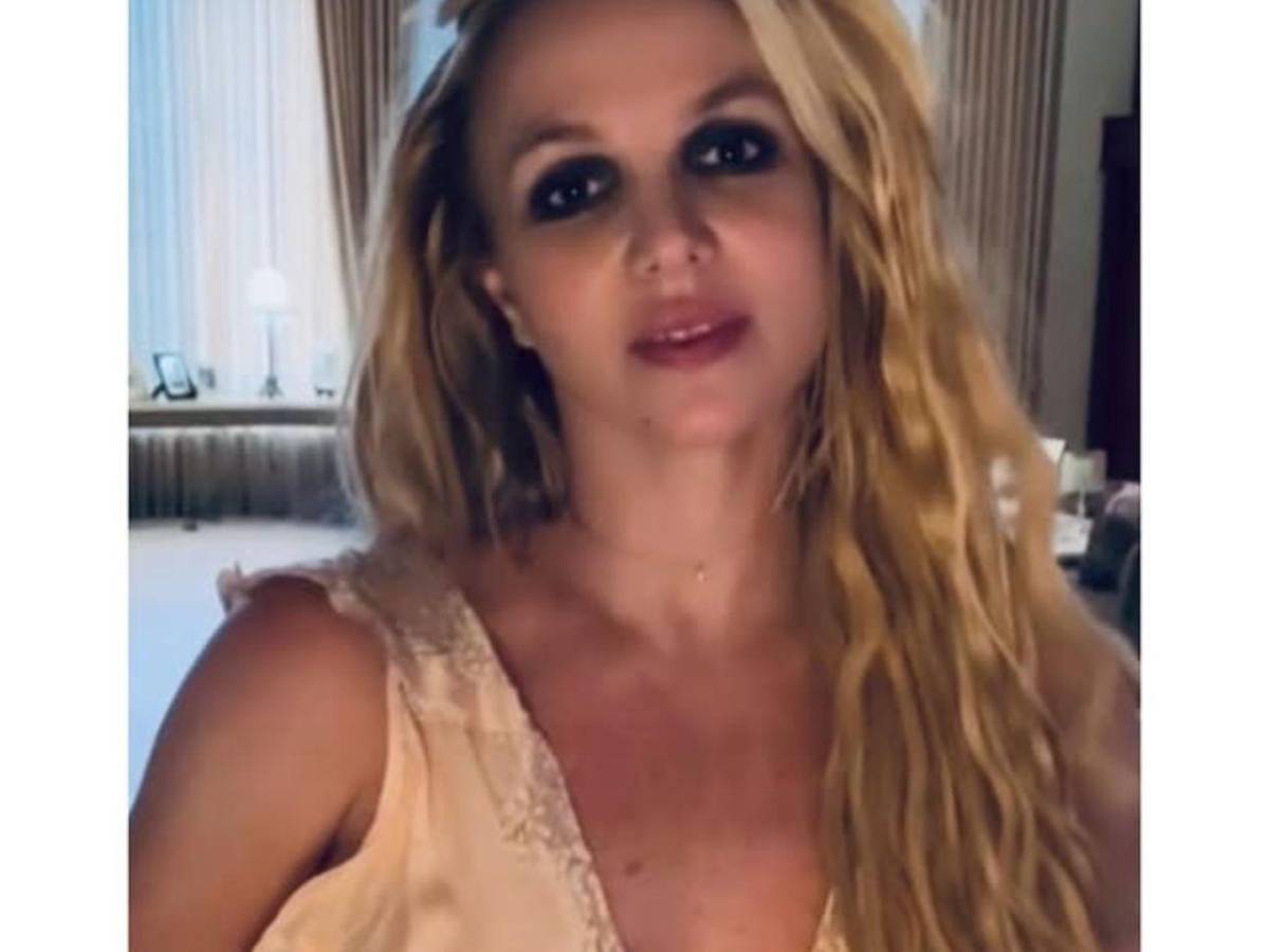 Preocupación por Britney Spears: su mansión desordenada y con excremento de perro genera alarma