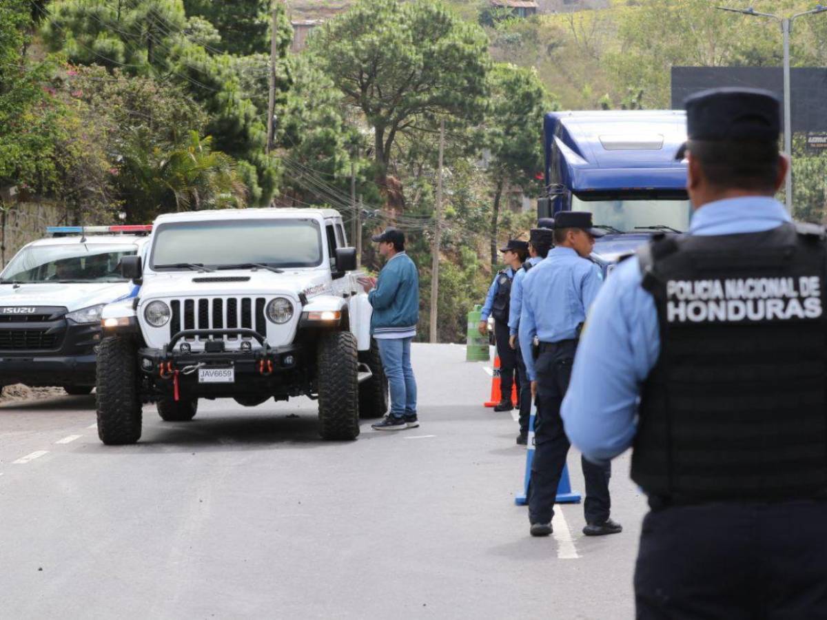 Retorno seguro: vacacionistas regresan a la capital tras Semana Santa 2025