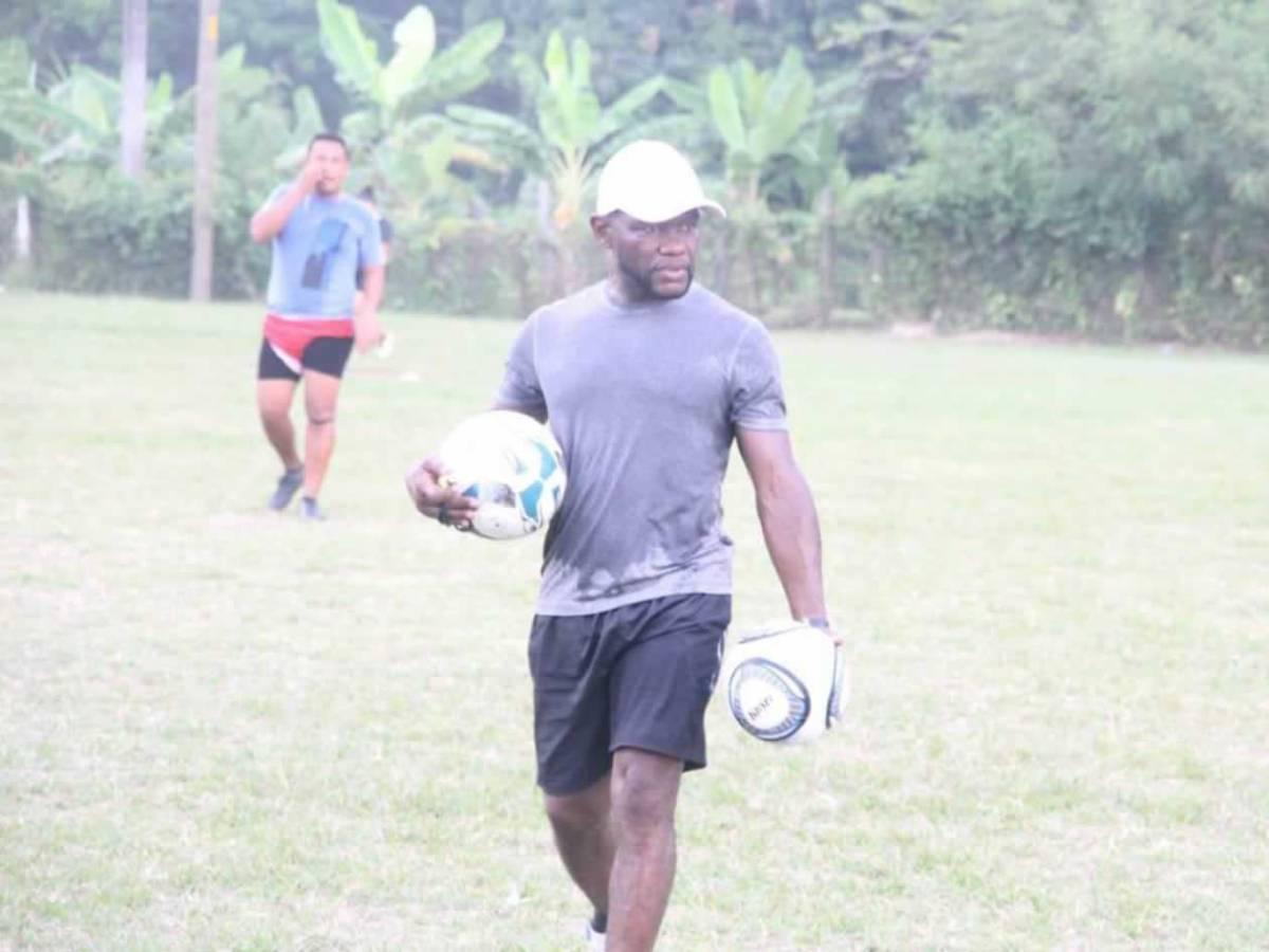 Político y con cargo en el gobierno: Nueva vida de Tyson Núñez tras retiro del fútbol profesional