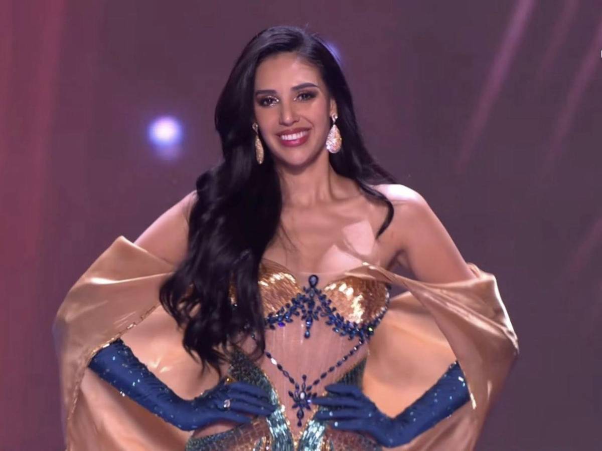 Patriotismo y glamour: los tres trajes que hicieron brillar a Alejandra Fuentes en Miss Universo 2025