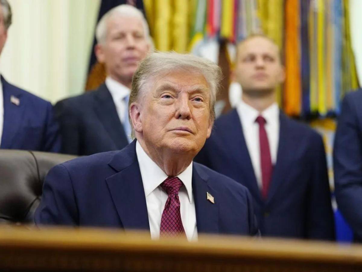 Con el rostro de Trump: así lucirá  la nueva edición del pasaporte de EE UU a partir del 8 de agosto