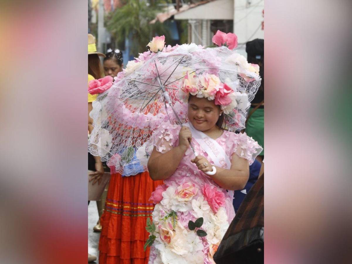Con orgullo y patriotismo, niños promueven una Honduras inclusiva, solidaria y justa