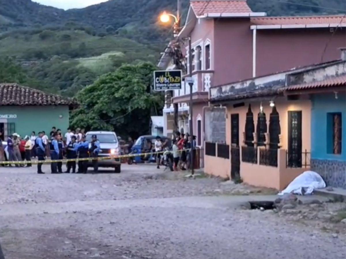 Habría recibido un disparo en la cara y otro en el cuello: asesinan a salvadoreño en Caridad, Valle