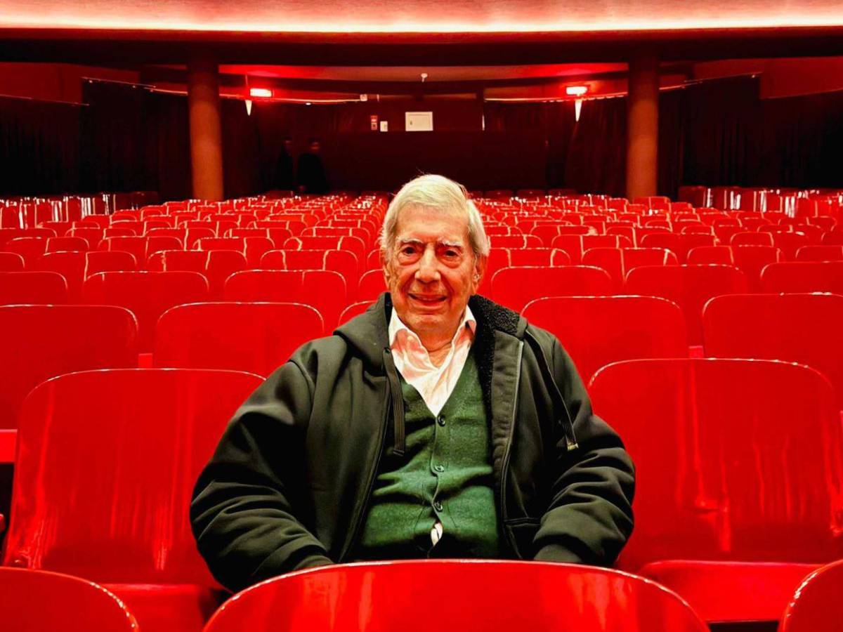 Los amores escandalosos de Mario Vargas Llosa: de su tía Julia a Isabel Preysler