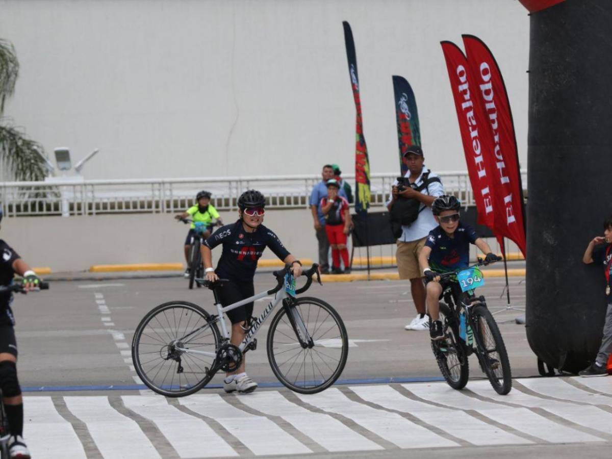 Ganar suele doler, pero todo valió la pena: Luis Solís celebra su triunfo en la Vuelta Infantil