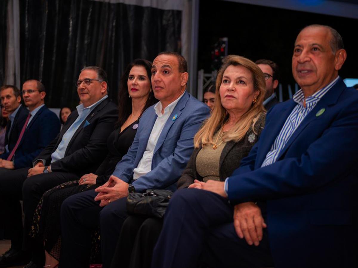 Publico asistente a la celebración de los 25 años de Fundación Ficohsa.