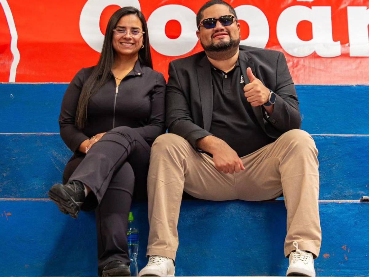 ¿Se divorció? José Carlos Cardona reaparece en redes sociales tras escándalo de Sedesol