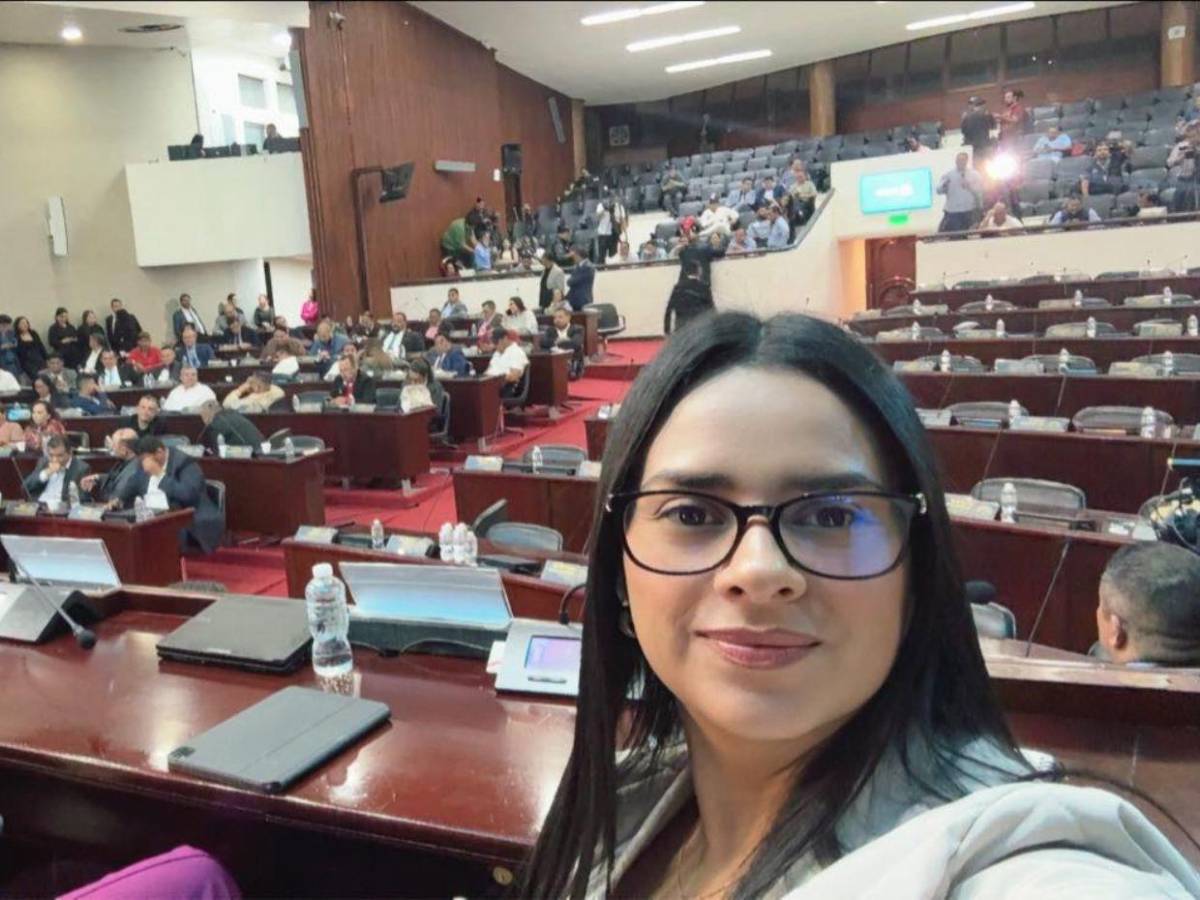 Pese a escándalo de Sedesol, Isis Cuéllar entre diputados electos en Copán, según preliminares