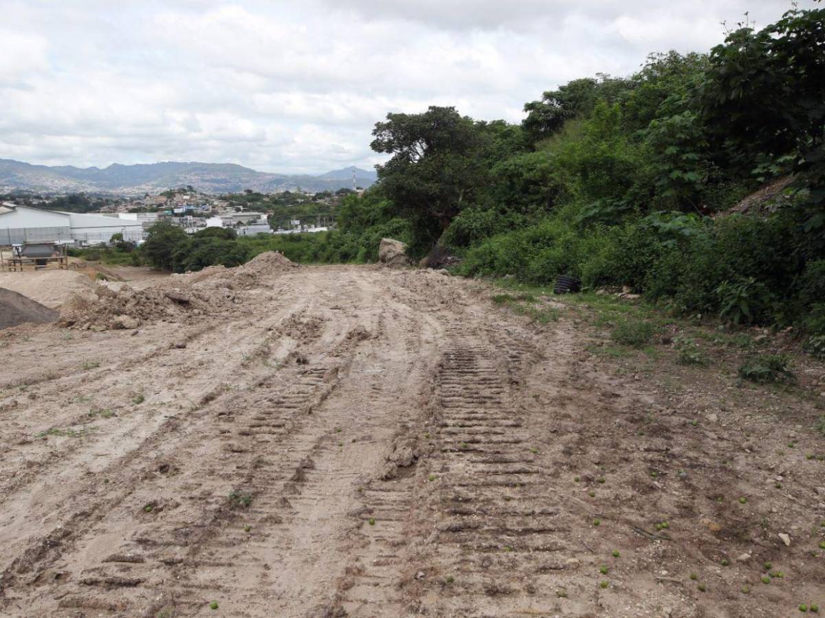 Zona del libramiento al sur sigue igual: promesas incumplidas y sin avances