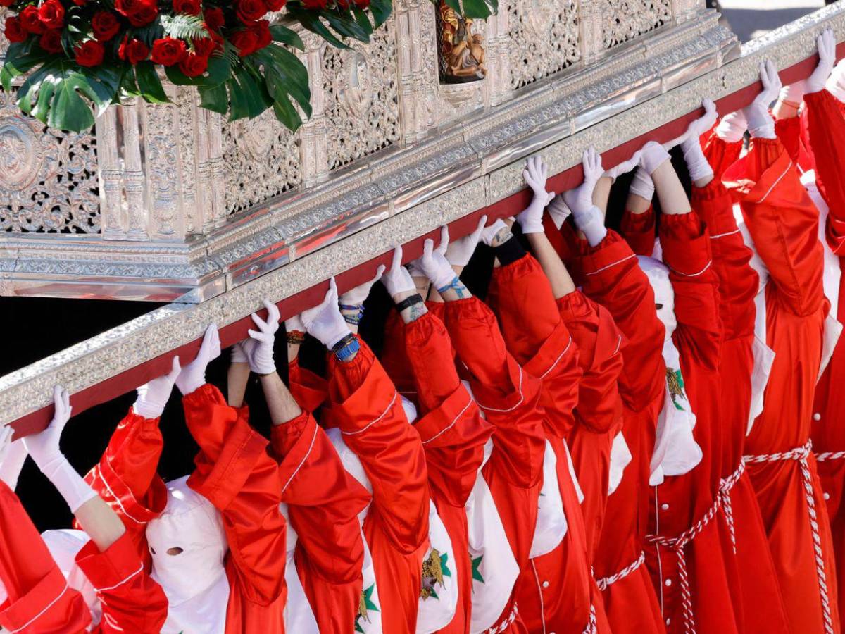 El mundo revive la historia de la crucifixión de Jesús en este Viernes Santo