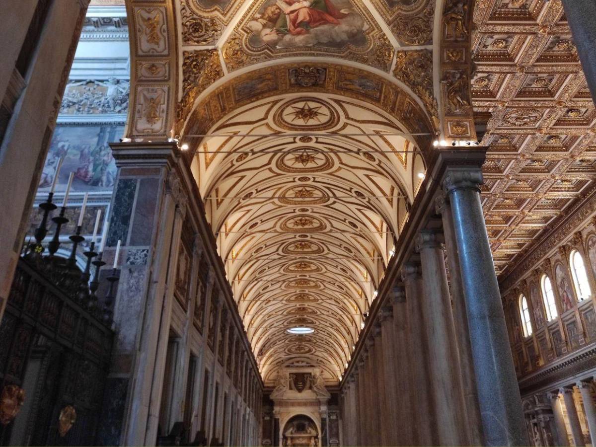 Santa María la Mayor, iglesia donde descansan ocho papas ¿Quiénes son?