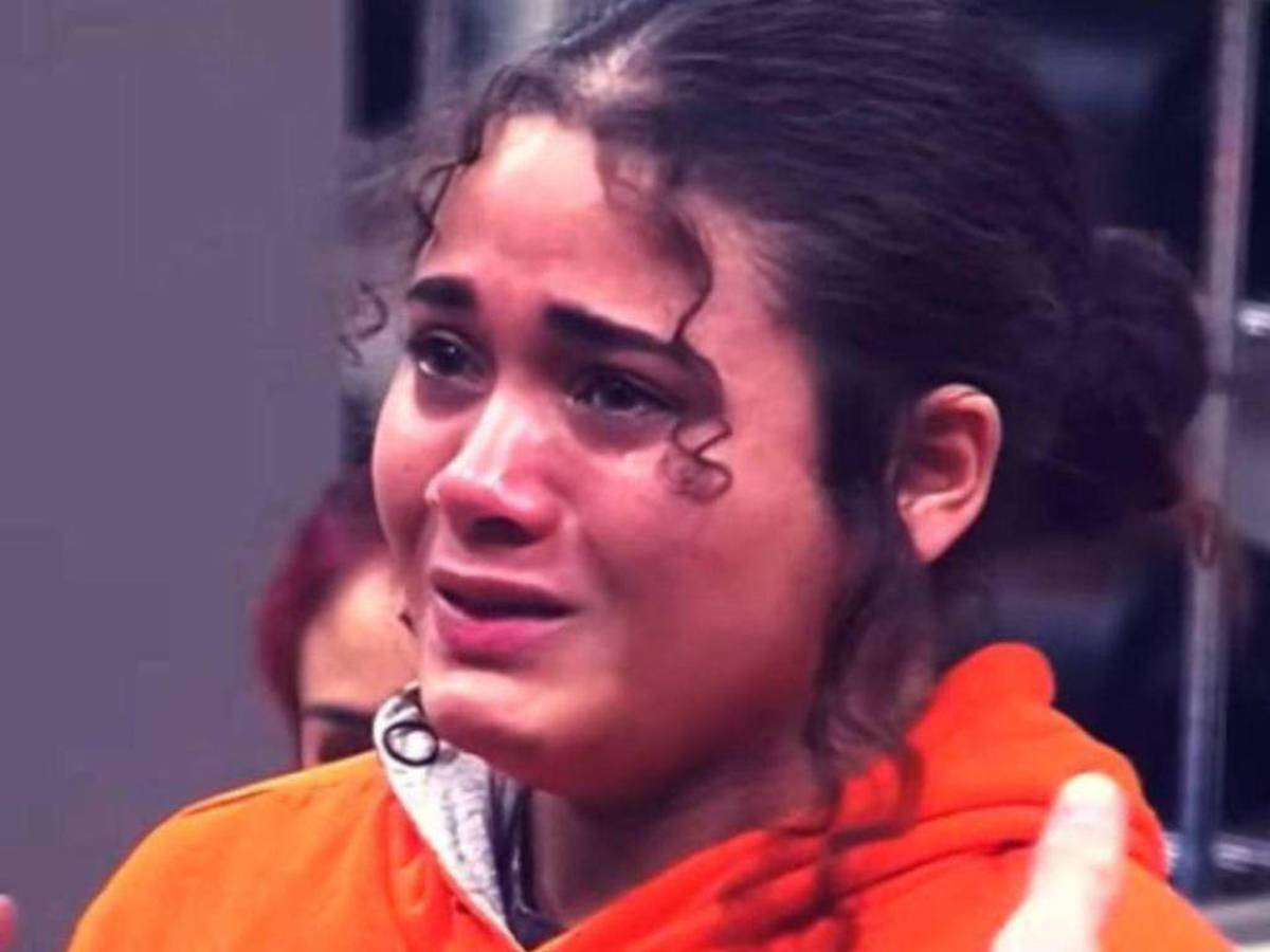 En muchas ocasiones la hondureña se vio confrontada por sus maestros para que pudiera dejar salir sus miedos y fantasmas. Aunque al inicio se mostró renuente, con el tiempo accedió y ese fue uno de sus grandes impulsos para ser mejor cada día.