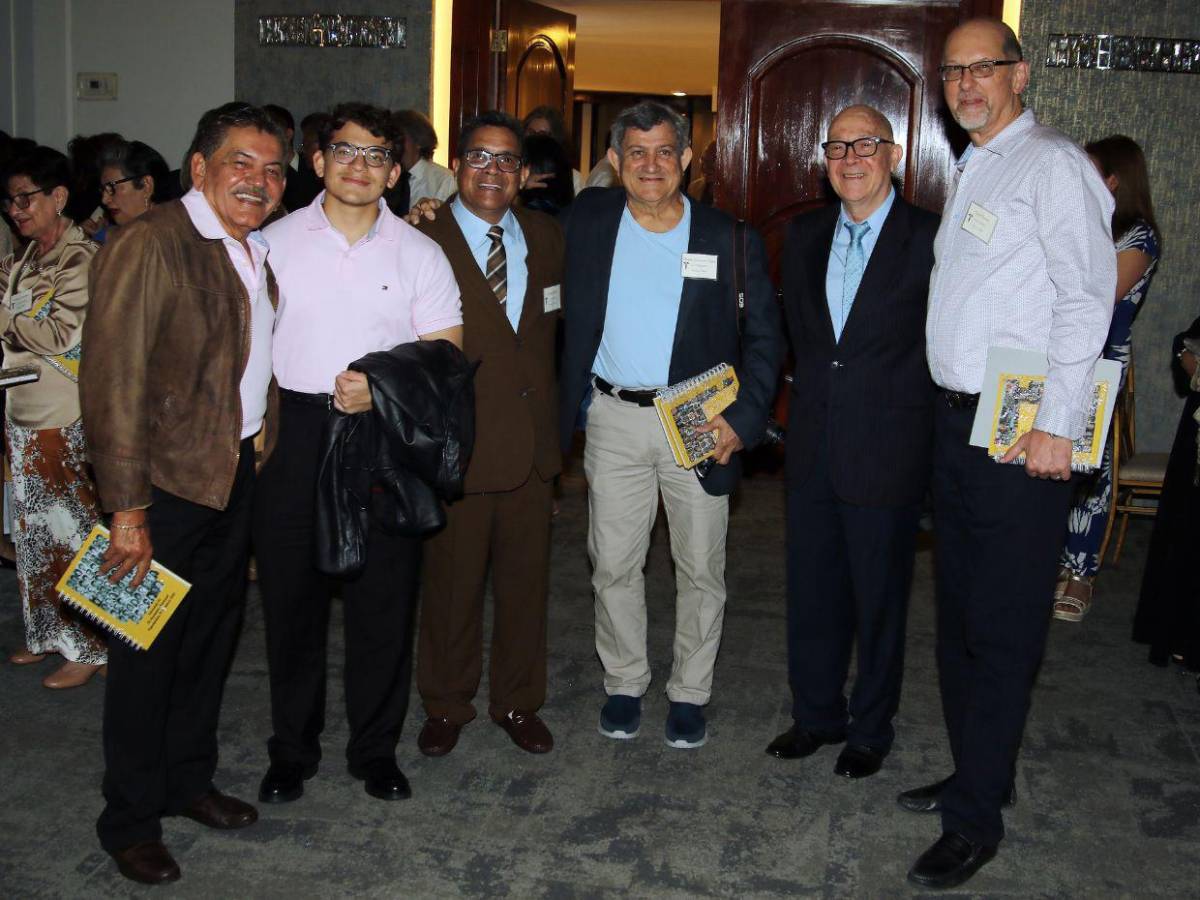 Generación 1983: Médicos internos celebra su 42º aniversario en Tegucigalpa Generación 1983: Médicos internos celebra su 42º aniversario en Tegucigalpa