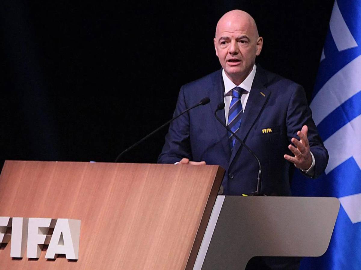 Infantino condena y jugador dice que son un país de m....: selección de Centroamérica recibiría castigo por racismo