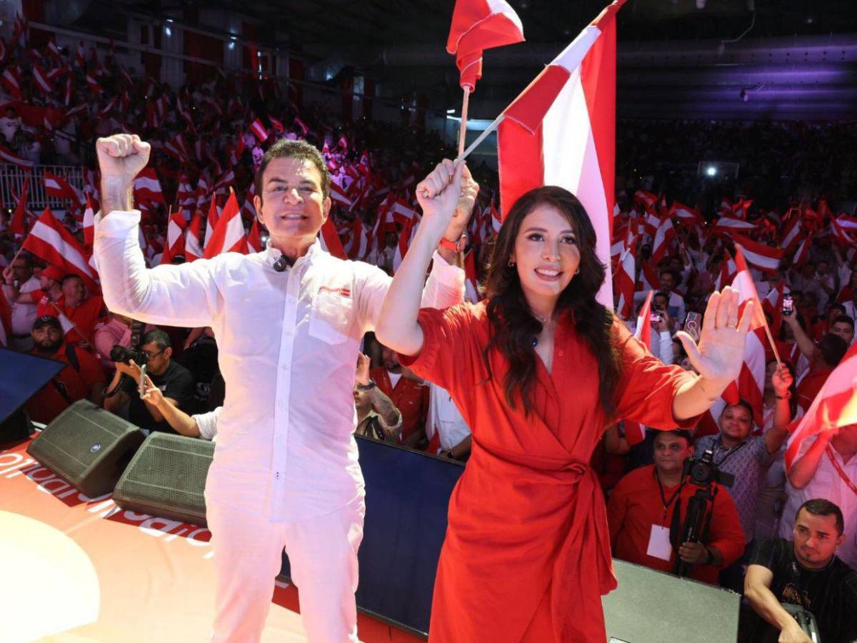 Top: Las 10 funcionarias y diputadas más bellas de Honduras