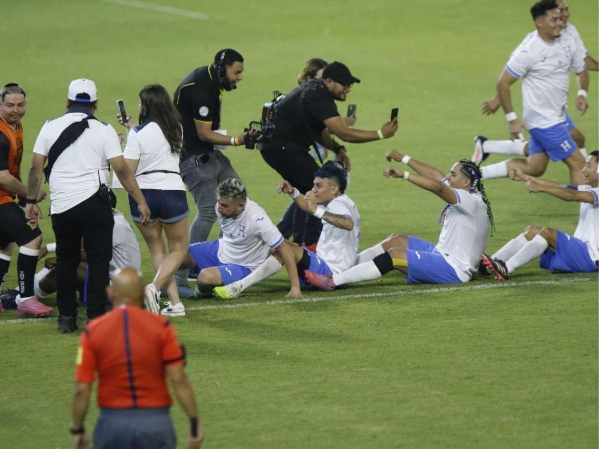 Lo que dice prensa salvadoreña tras derrota ante tiktokers de Honduras: Fueron maltratados