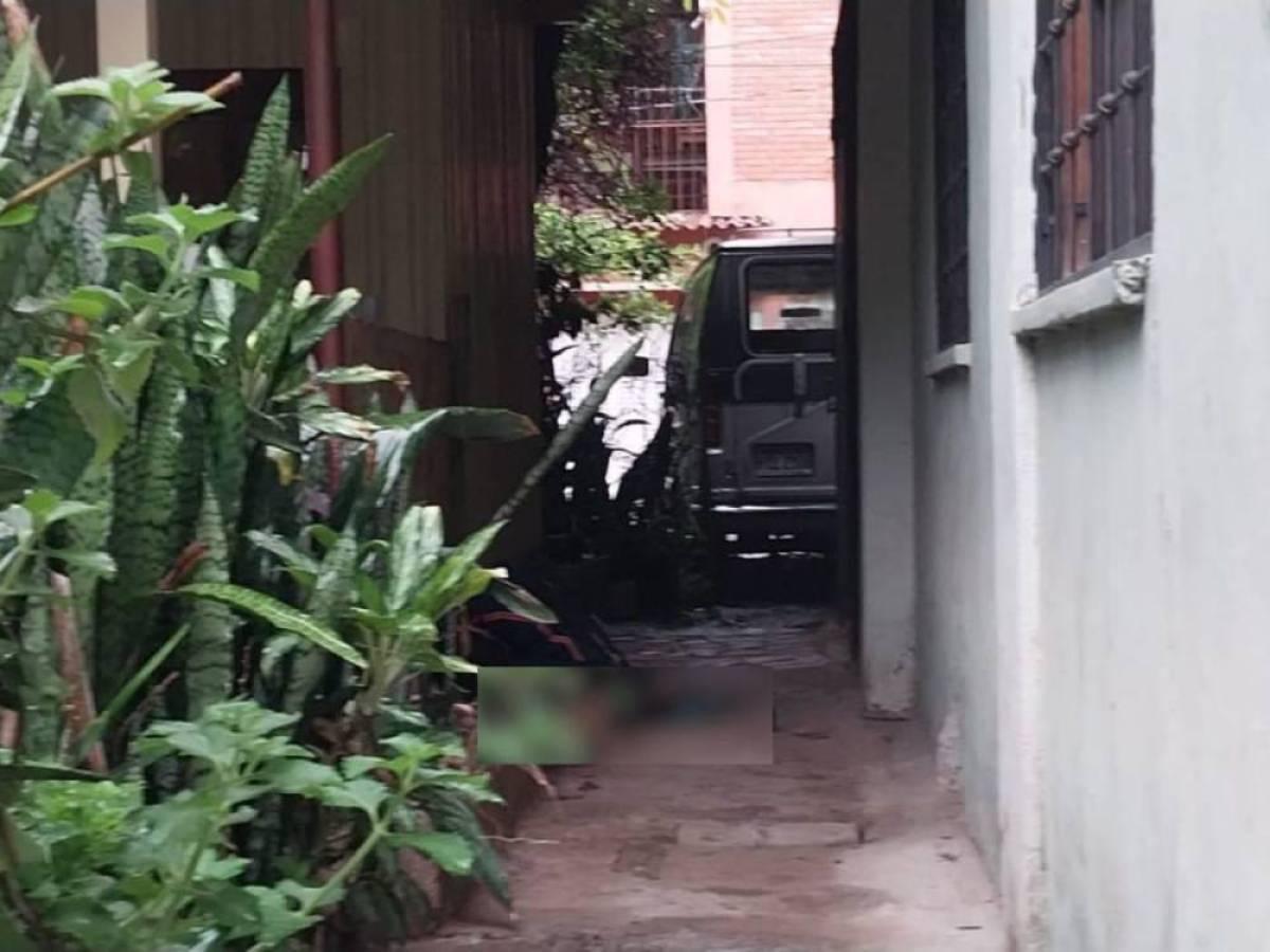 En este callejón quedó el cuerpo del menor. Su madre pide que se haga justicia por la muerte de su único hijo.