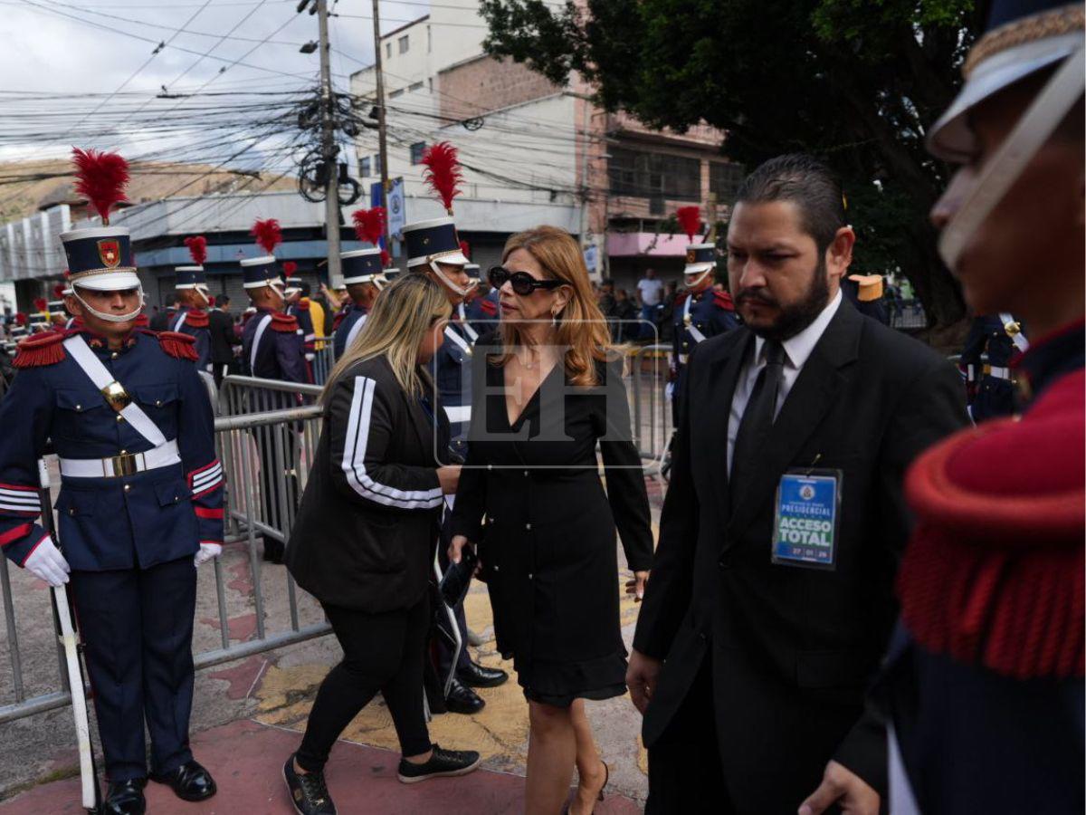 “Sí se pudo”: ambiente festivo rodea el CN a minutos de toma de posesión de Asfura