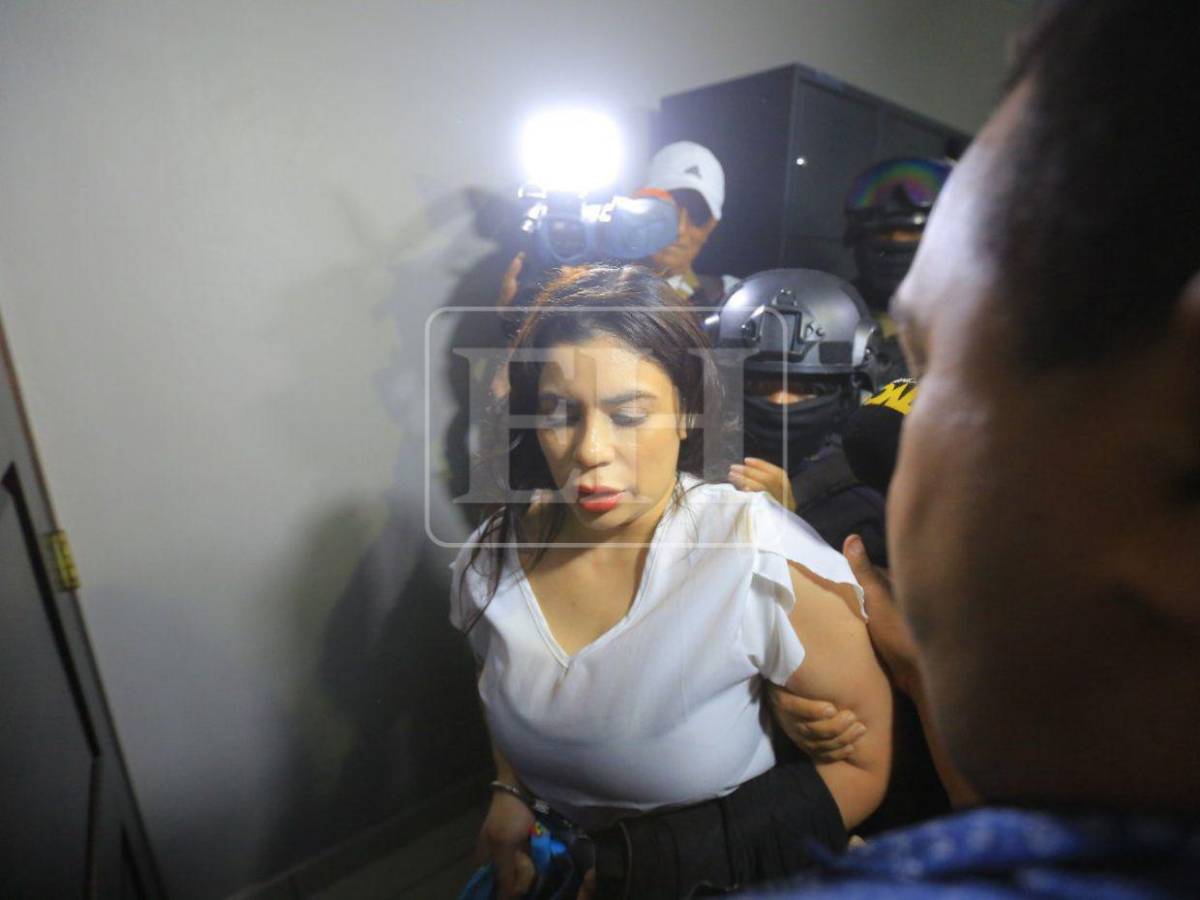 Cambio físico: exfiscal Francia Medina a su sexto día de juicio oral y público