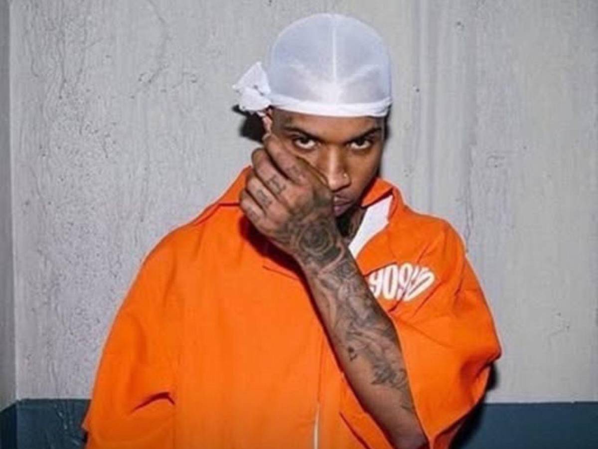 Rapero Tory Lanez es hospitalizado tras ser apuñalado en prisión de California