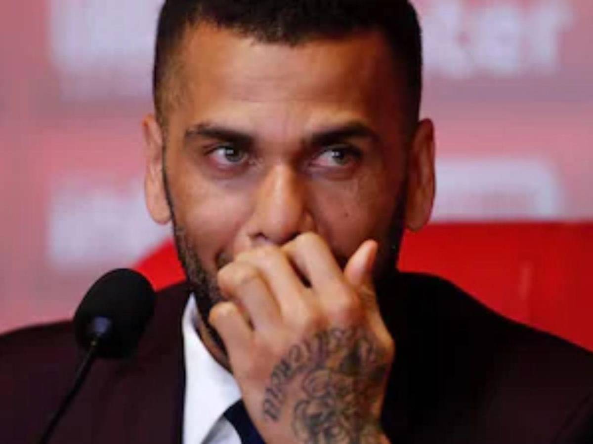 Dani Alves: de estar preso por agresión sexual a ser predicador y apoyar a Bolsonaro