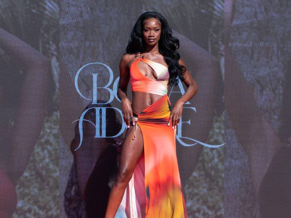 Bikinis 2026: regreso del tie dye y siluetas inspiradas en los 90