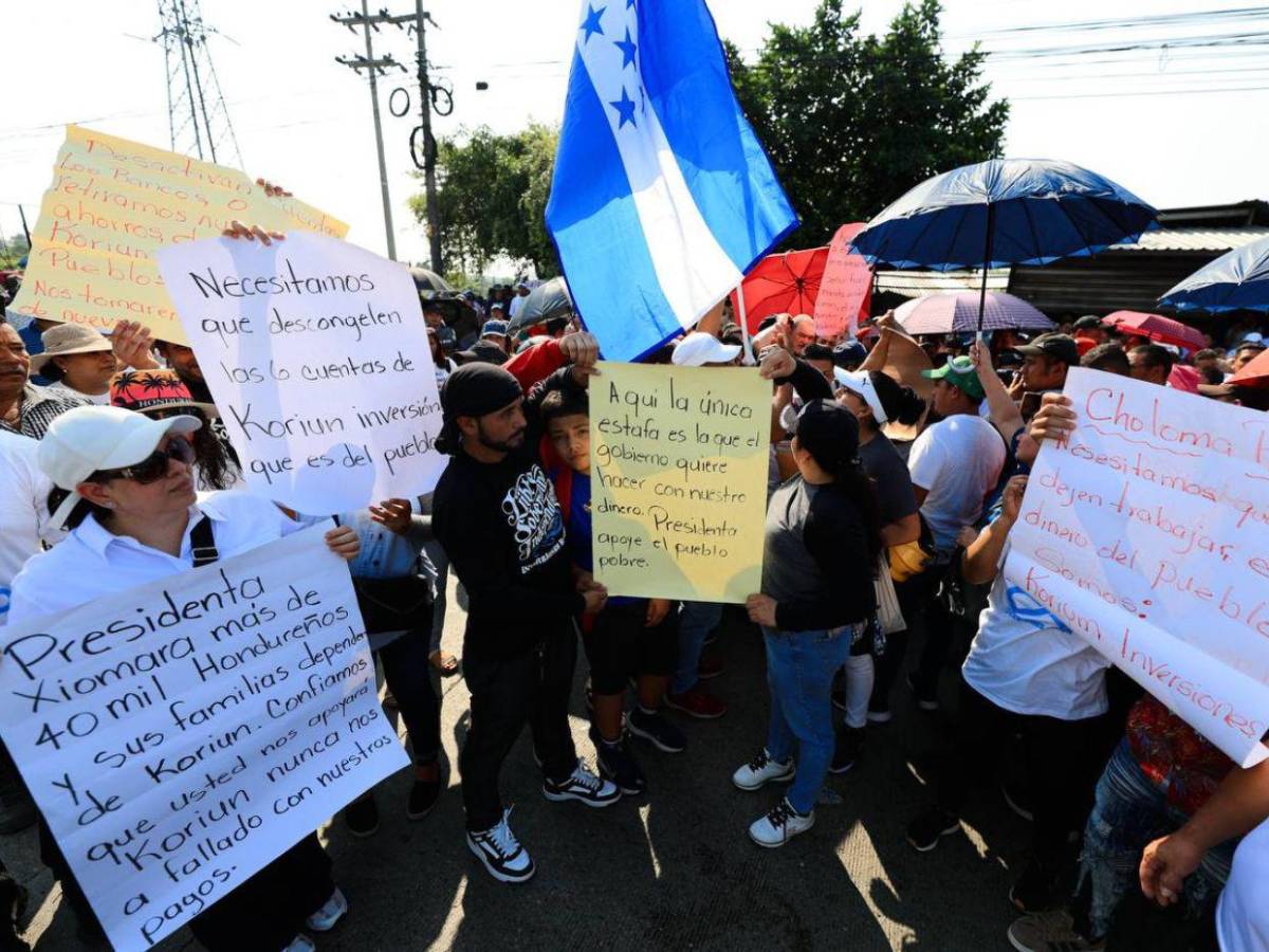 ¡Liberen cuentas! Piden usuarios de Koriun al MP en marcha para exigir su dinero