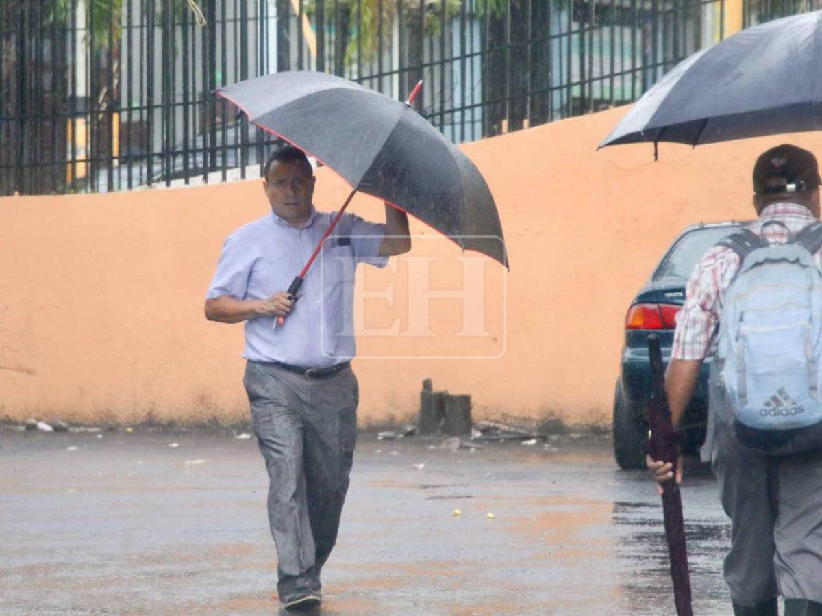 Lluvias con acumulados de hasta 30 milímetros: ¿dónde lloverá más este martes por vaguada?