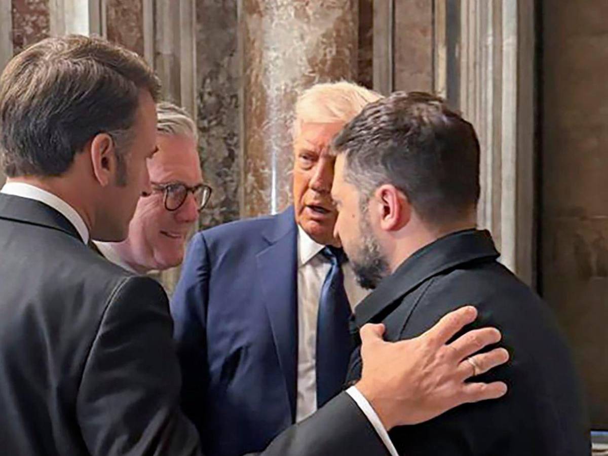 Inesperada, así fue la reunión de Donald Trump y Volodímir Zelenski