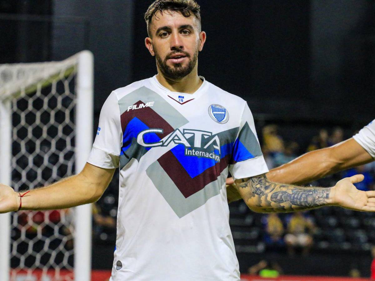 Agustín Auzmendi anota doblete a River en el Monumental, ¿puede jugar con Honduras?