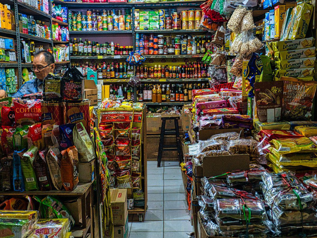 Tabaco, licores y productos falsificados: así opera el comercio ilícito en Honduras y Centroamérica