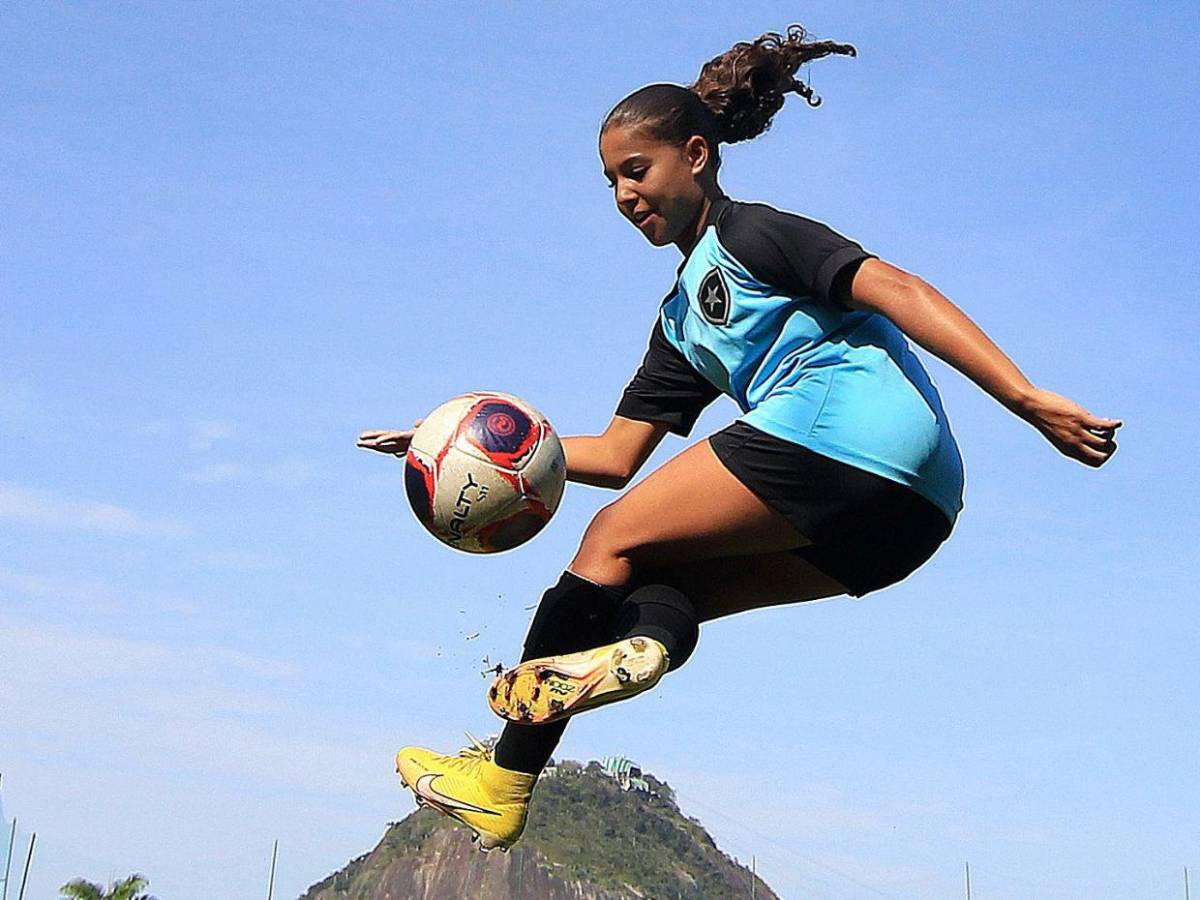 ¿Quién es Giovanna Waksman, la joya brasileña de 17 años que Messi ya tiene en el radar?