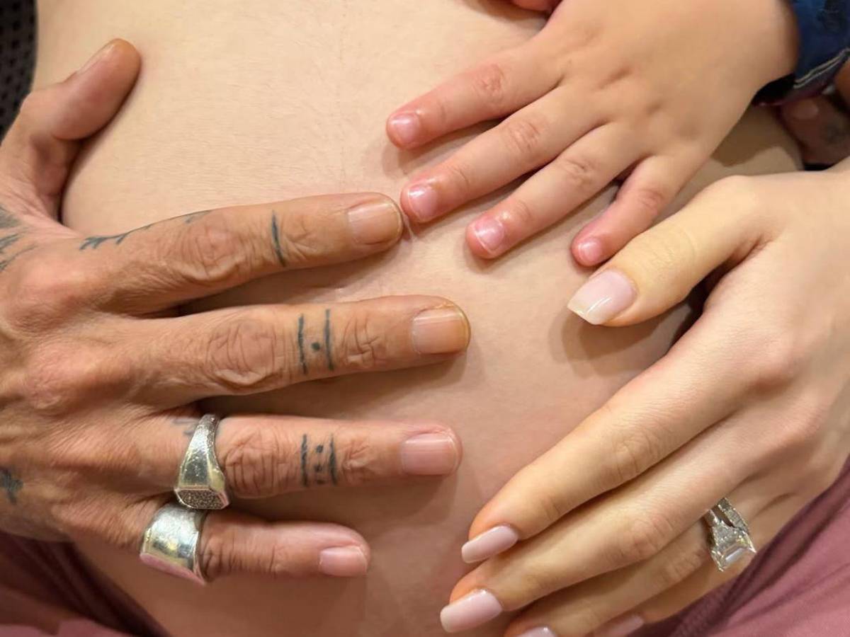 Marc Anthony anuncia la llegada de su octavo hijo junto a Nadia Ferreira