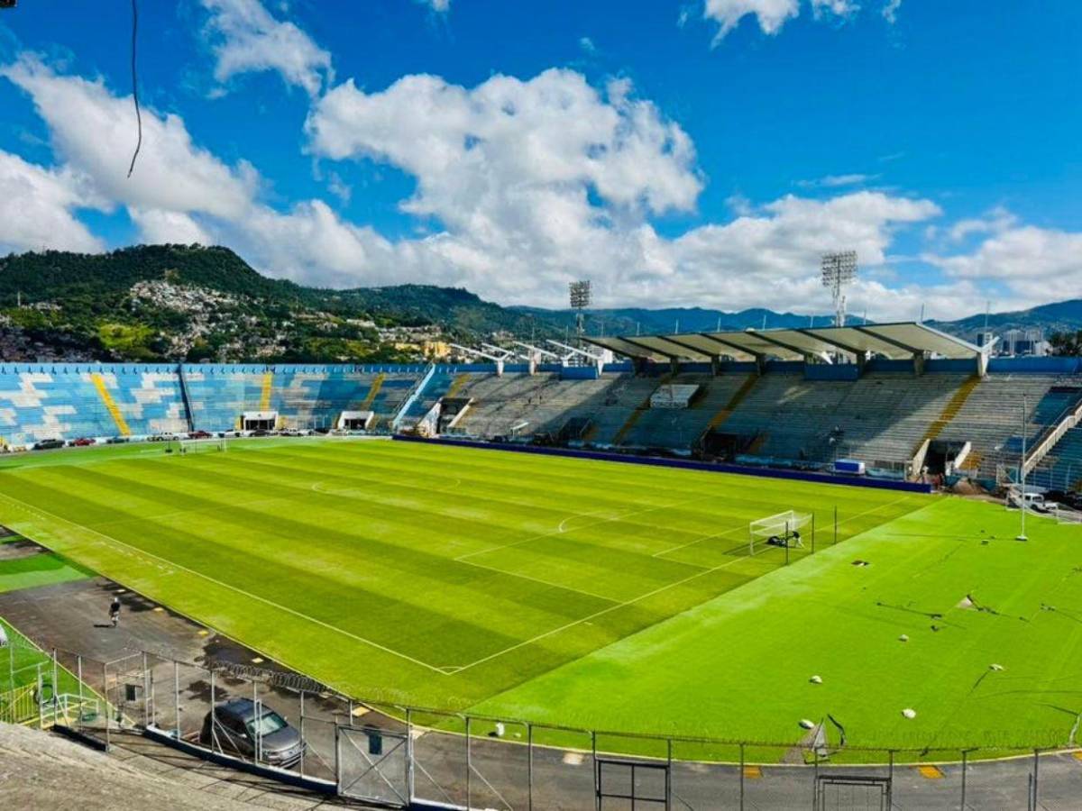 ¡Evolución! Avanza la construcción del nuevo techo del Estadio Chelato Uclés