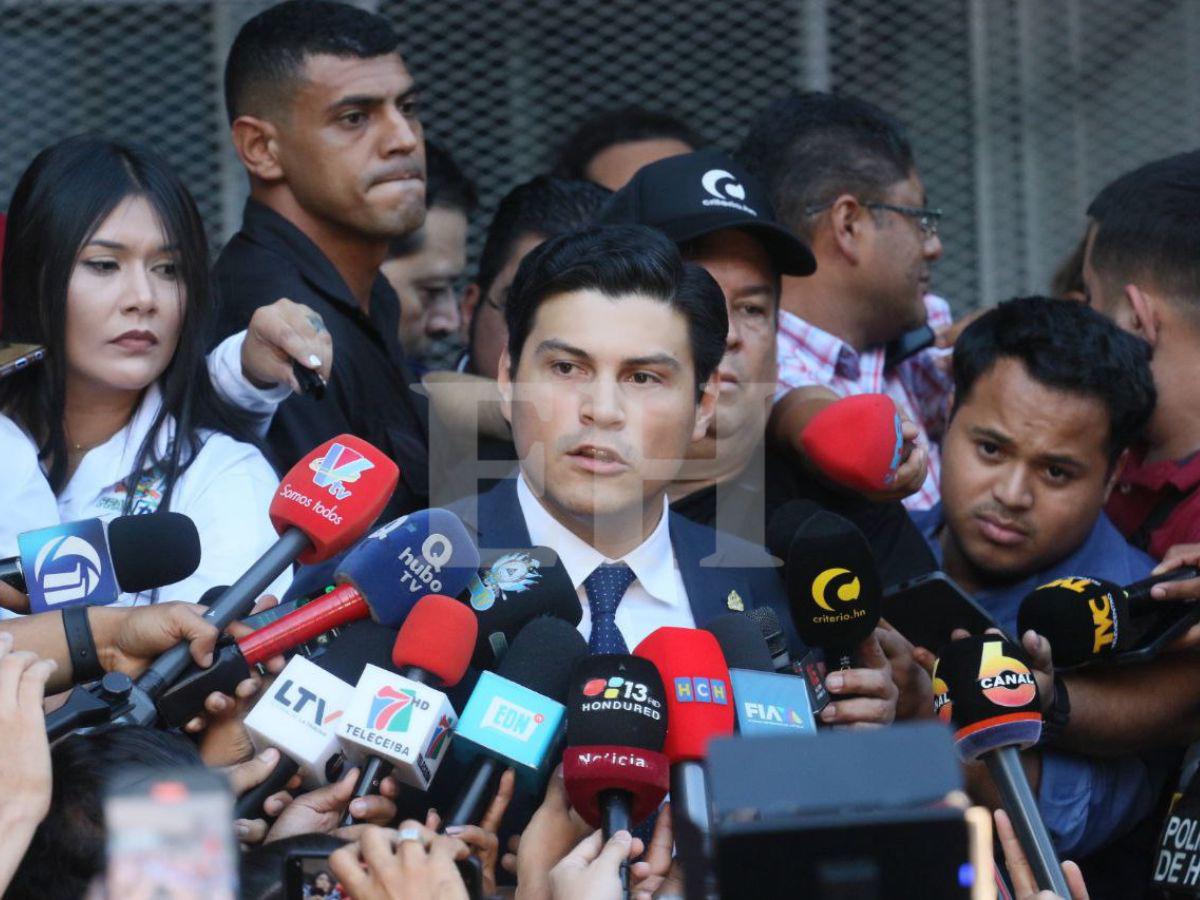 ¿Qué contiene la USB que Marlon Ochoa entregó al MP contra consejera del CNE y jefe de bancada?