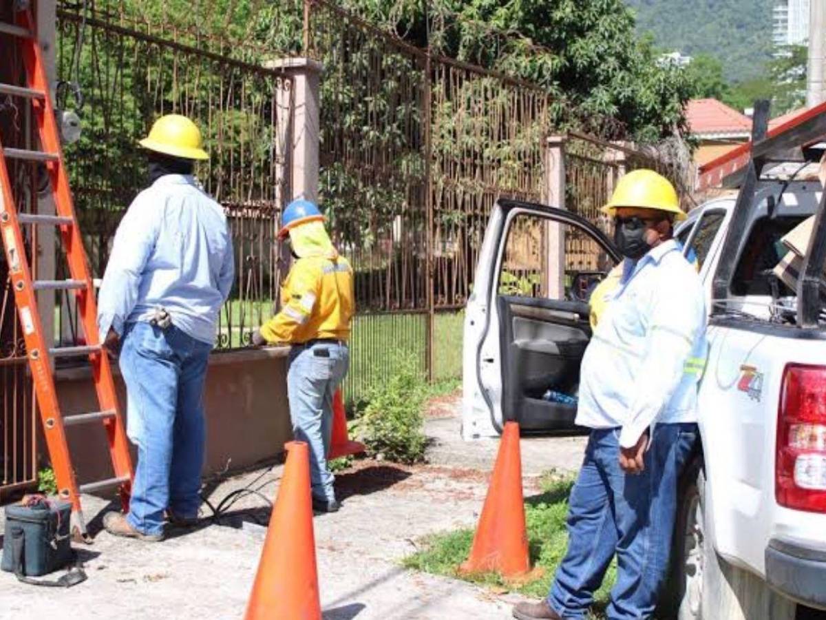 Condonación de deudas, hurto de energía y tarifa congelada: los cambios en la ENEE tras nueva ley