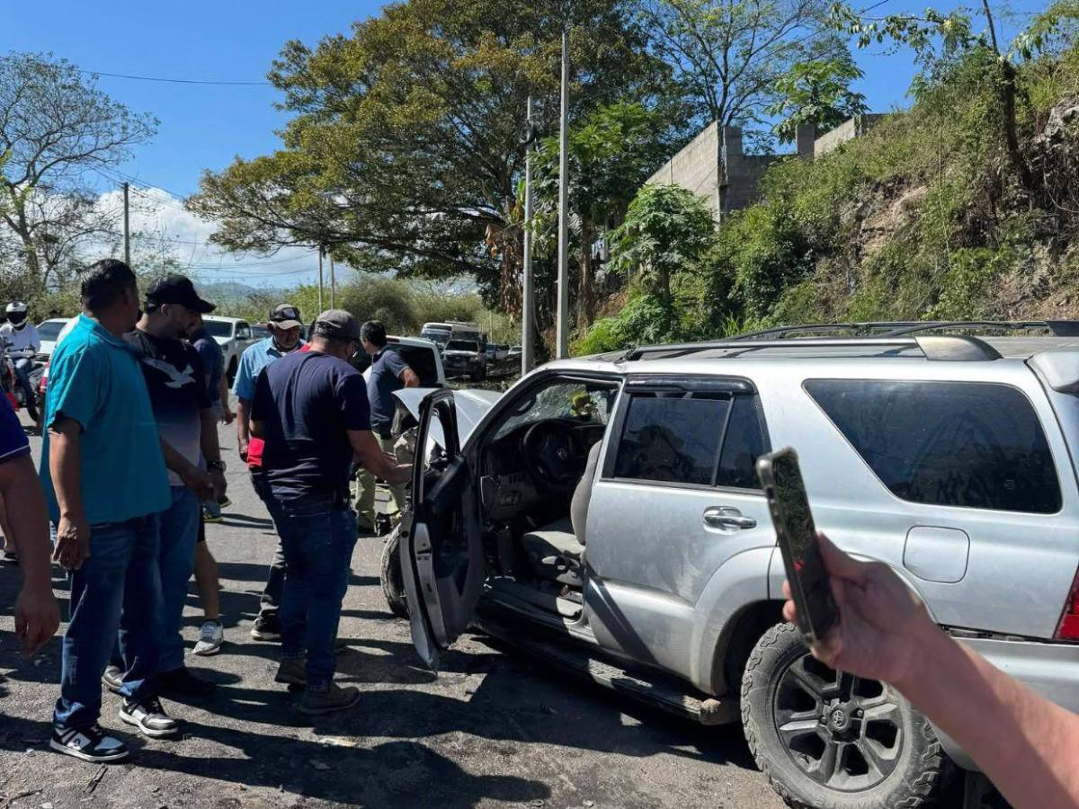 Murió uno de los conductores: imágenes del fatal accidente en Quimistán, Santa Bárbara