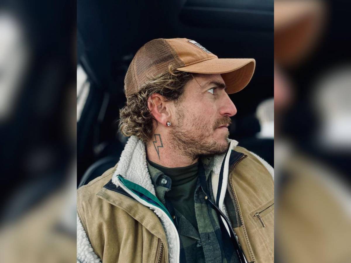 ¿Quién es Rafael Olarra, el hombre con el que vinculan a Pedro Pascal?